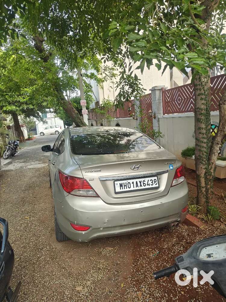 Hyundai Verna 2011 Cng & Hybrids 130000 Km Driven