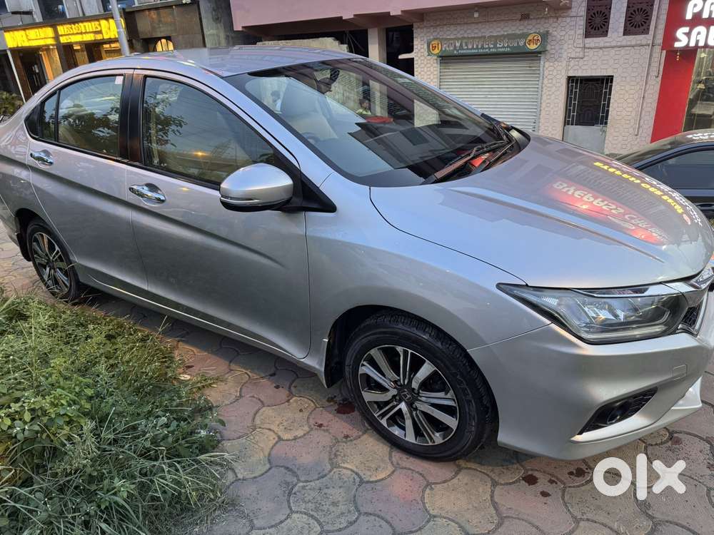 Honda City I-vtec V, 2019, Petrol