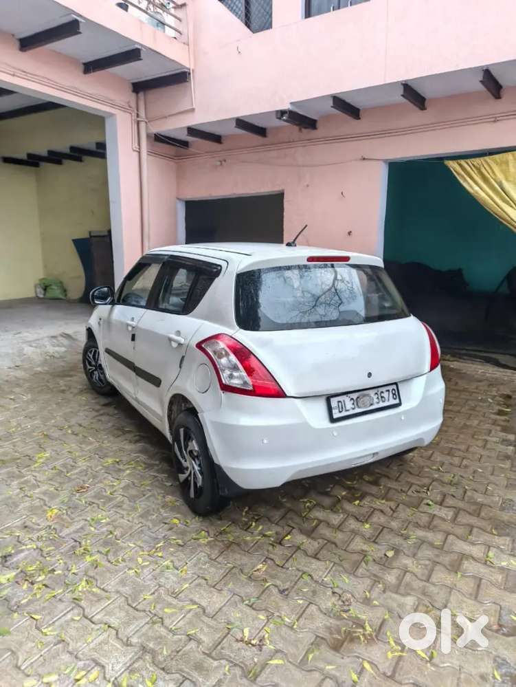 Maruti Suzuki Swift Lxi 2017 Year Car