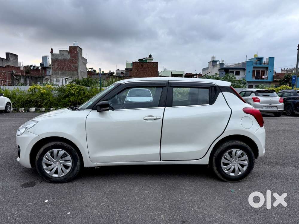 Maruti Suzuki Swift Vx1 Petrol 2023