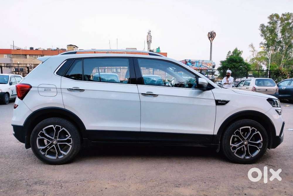 Skoda Kushaq 1.0 Tsi Style, 2022, Petrol