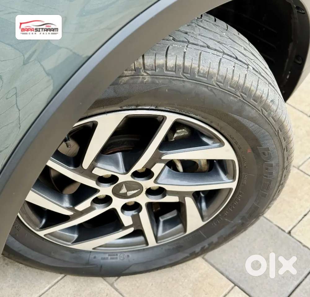 Mahindra Xuv300 W8 (o) 1.5 Diesel Amt, 2022, Diesel