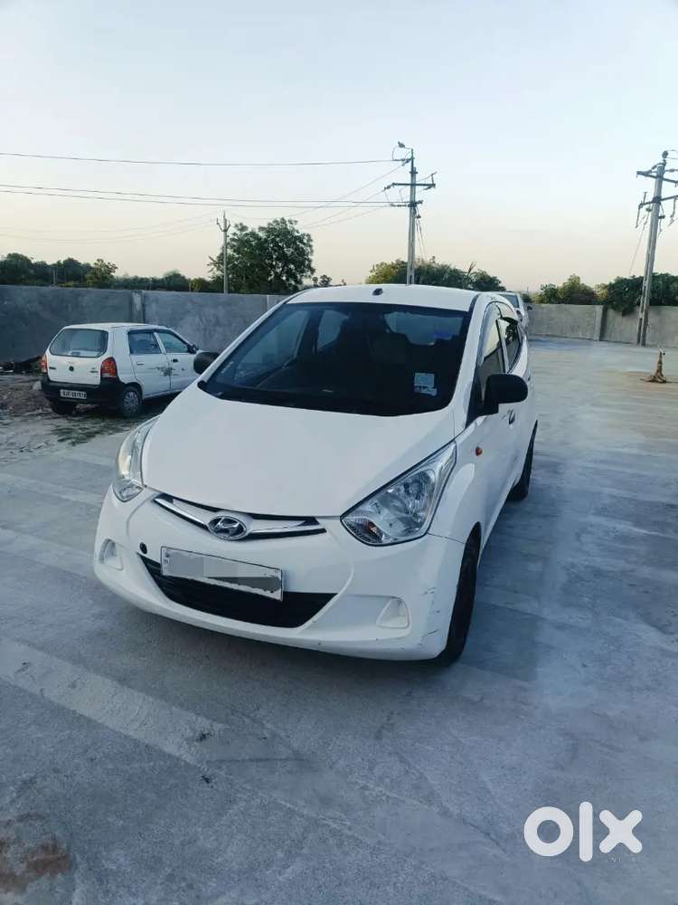 Hyundai Eon 2012 Cng & Petrol 81000 Km Drive
