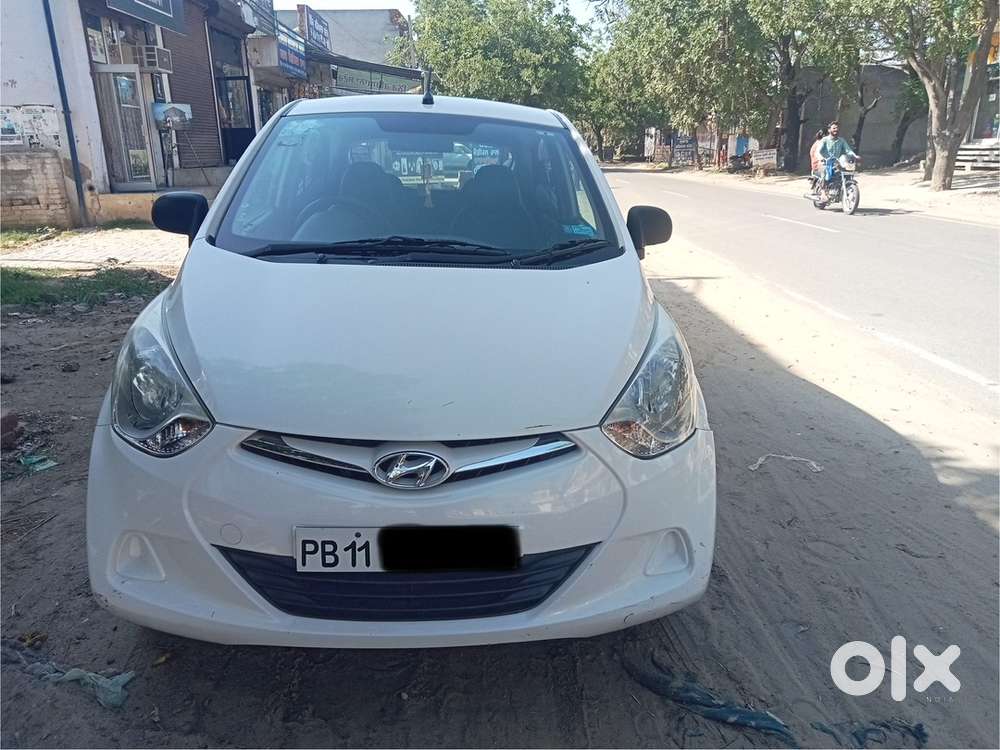 Hyundai Eon Era Petrol Manual 2014. Well Maintained.