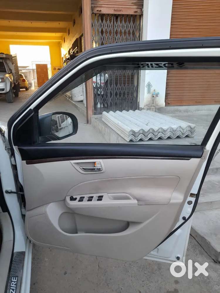 Urgent!! Maruti Suzuki Swift Dzire 2016 Diesel Well Maintained