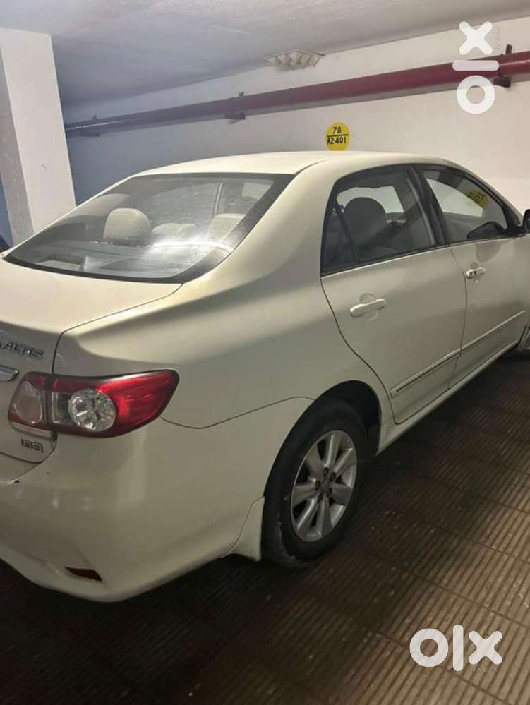 Toyota Corolla Altis 2012 Petrol Well Maintained