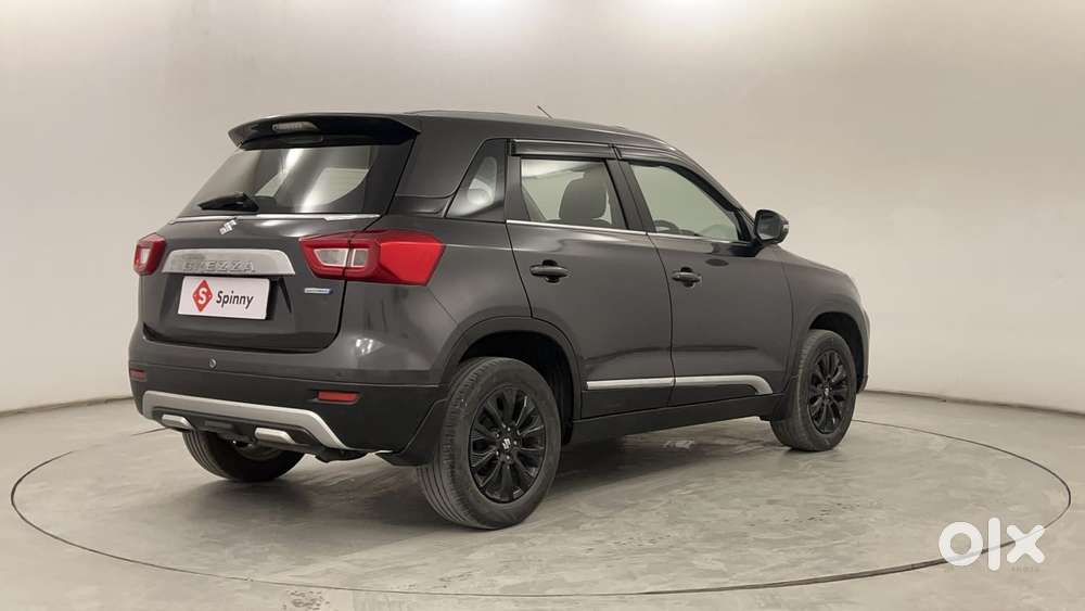 Maruti Suzuki Vitara Brezza 1.5 Zxi At, 2021, Petrol