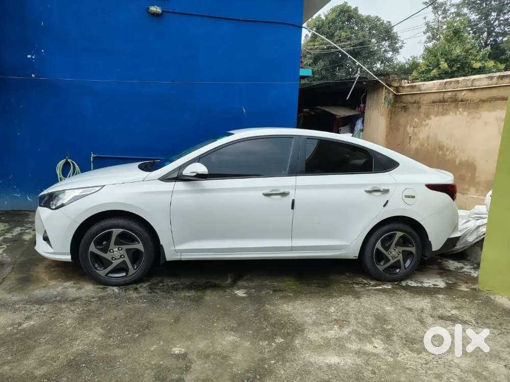 Hyundai Verna 1.5 Petrol 2022
