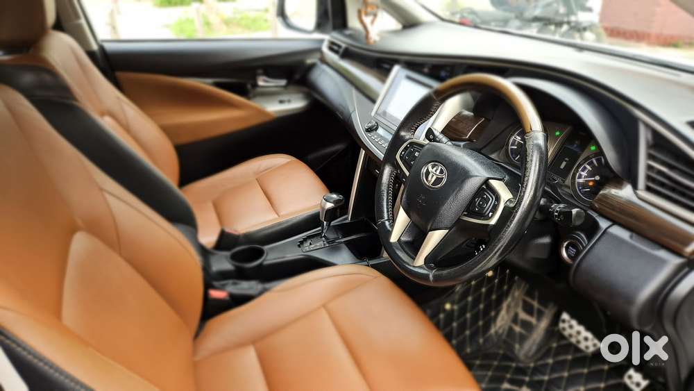 Toyota Innova Crysta 2.8 Zx At, 2016, Diesel