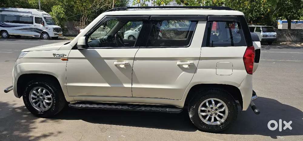 Mahindra Tuv 300 2017 Diesel Well Maintained