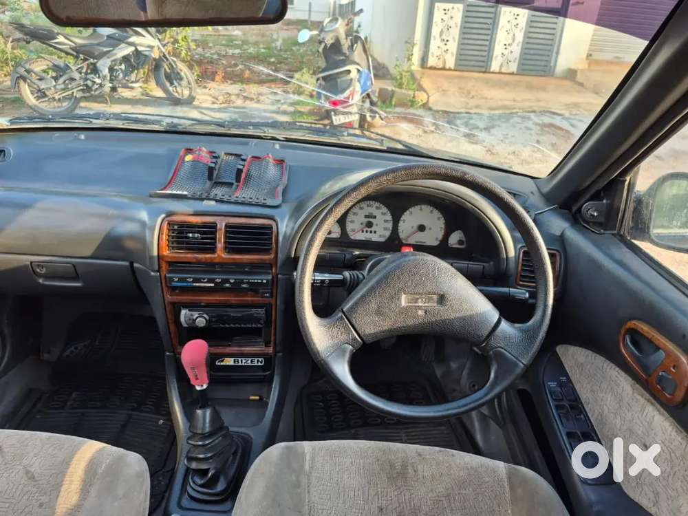 Maruti Suzuki Esteem 2004 Vxi
