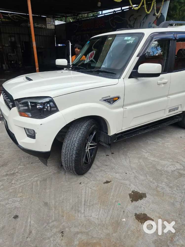 Mahindra Scorpio Classic 2017