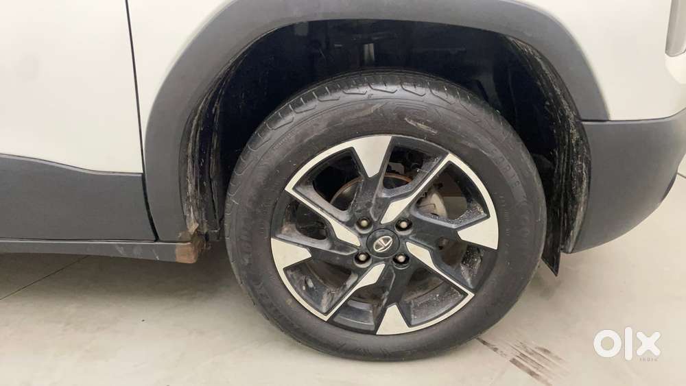Tata Punch 1.2 Revotron Accomplished Dazzle Pack Mt, 2022, Petrol