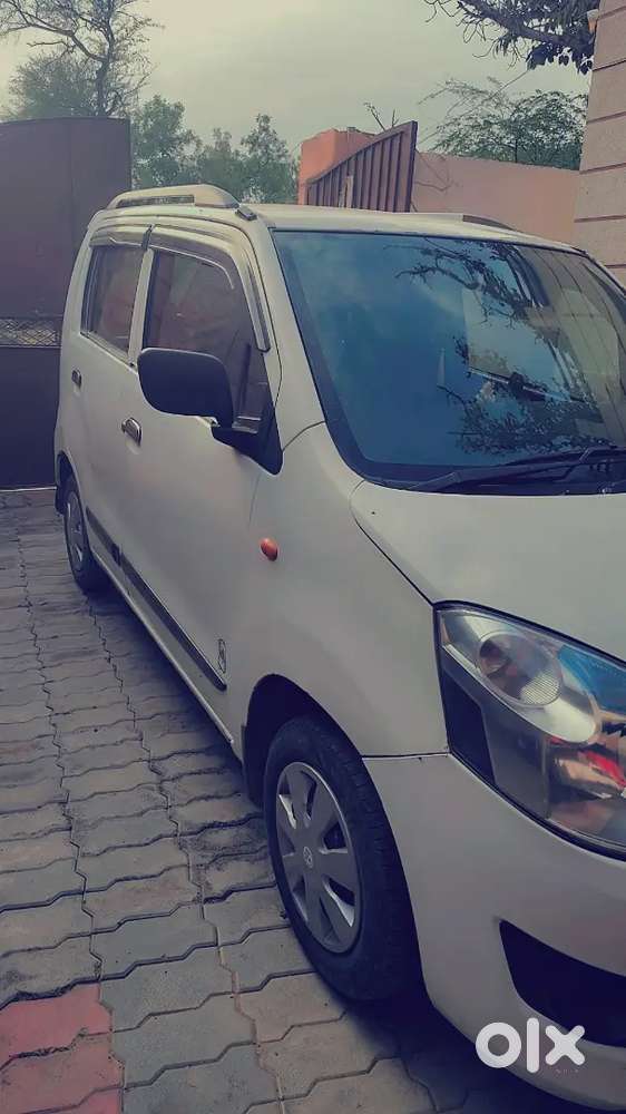 Wagnar Petrol + Company Fitting Cng