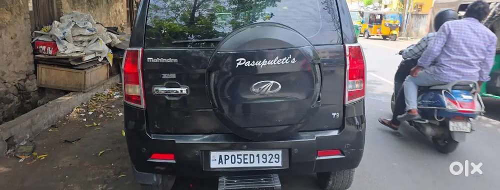 Mahindra Tuv 300 2017