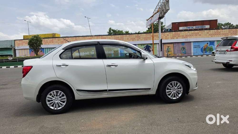 Maruti Suzuki Swift Dzire 1.3 Vxi, 2023, Petrol