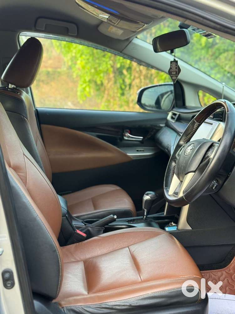 Toyota Innova Crysta 2.8 Zx At 7 Seater, 2018, Diesel