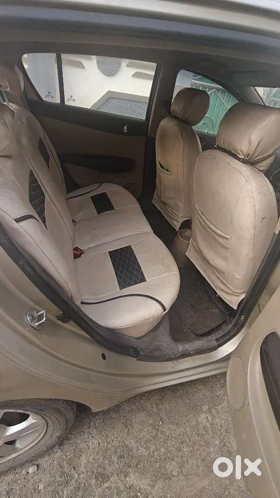 Hyundai New I20 2011 Manual Asta