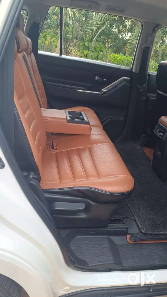 Toyota Innova Hycross 2023