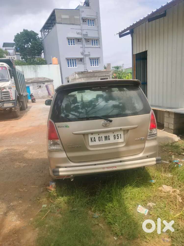 Toyota Innova 2010 Diesel 187000 Km Driven