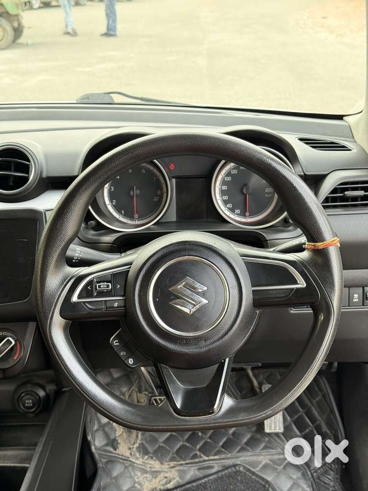 Maruti Suzuki Swift, 2023, Petrol