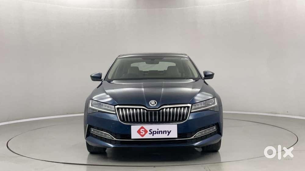 Skoda Superb 2.0 L&k Tsi At, 2023, Petrol