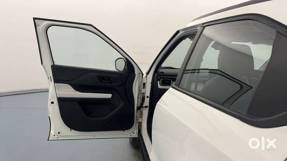 Tata Punch Accomplished Dazzle Sunroof Cng, 2024, Cng & Hybrids