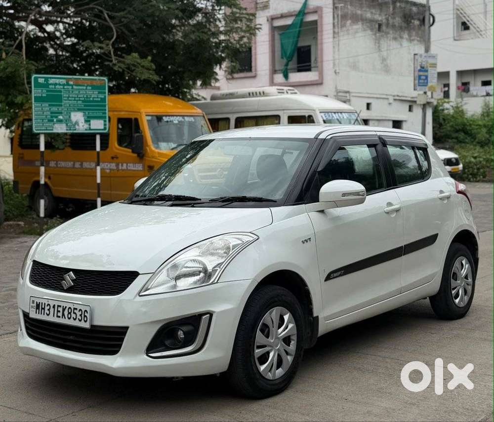 Maruti Suzuki Swift Vxi With Abs, 2015, Petrol