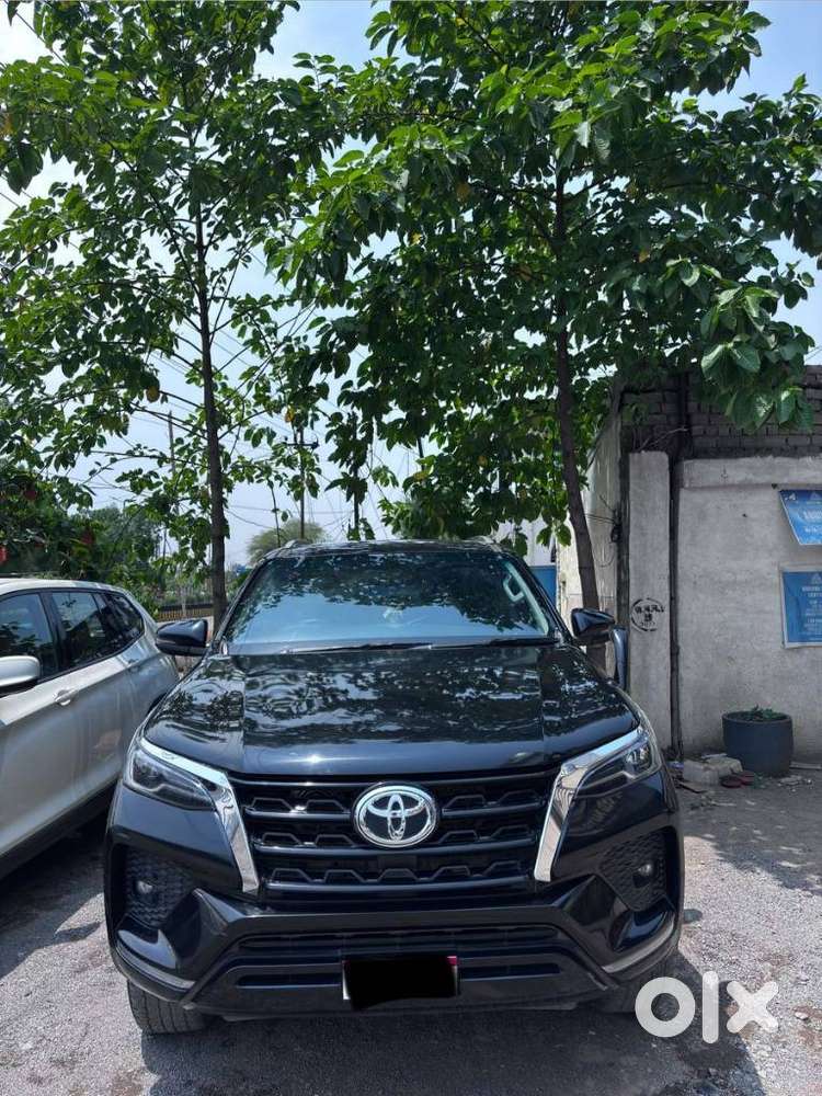 Toyota Fortuner 4x4 Mt 2.8 Diesel, 2021, Diesel