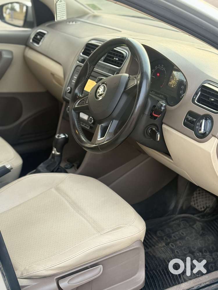 Skoda Rapid 2013-2016 1.5 Tdi At Elegance Plus, 2015, Diesel