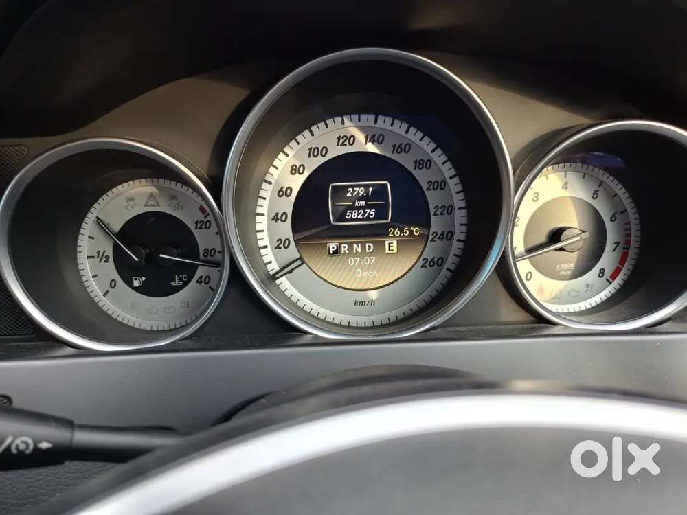 Mercedes C-class 2012 2.0 Petrol