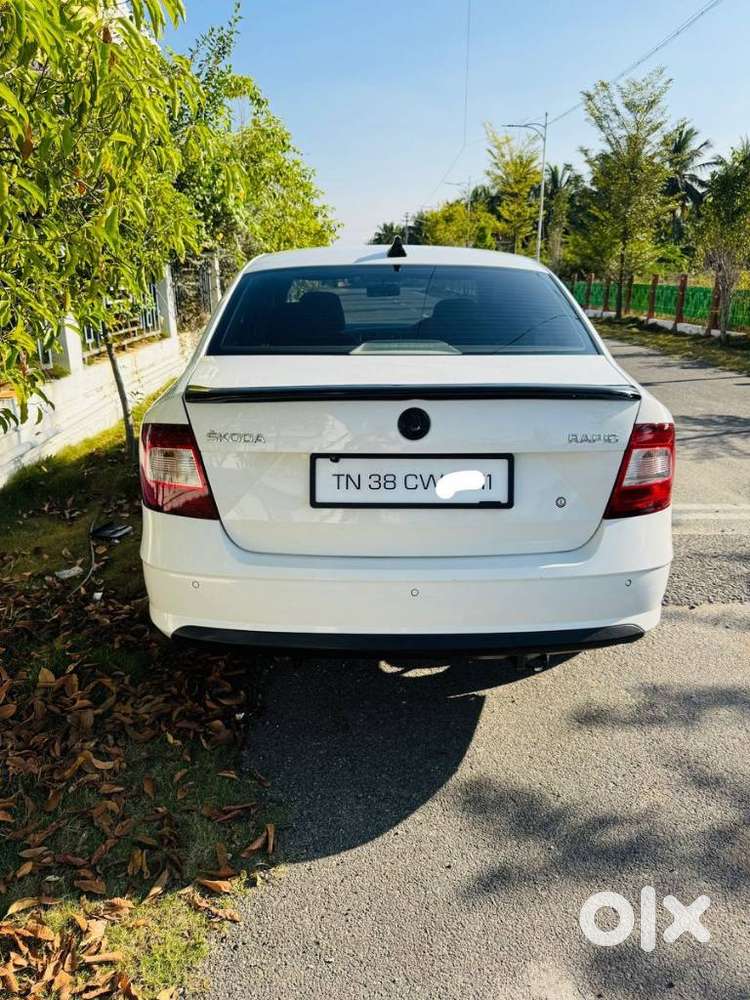 Skoda Rapid Tsi, 2021, Petrol