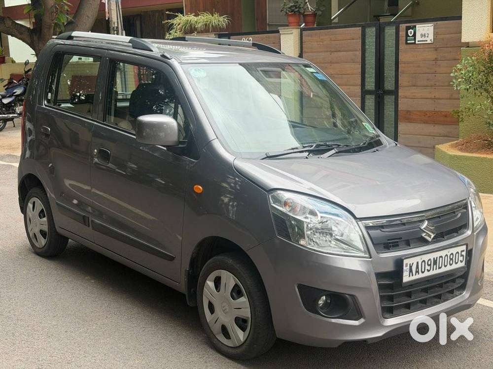 Maruti Suzuki Wagon R AMT VXI, 2017, Petrol