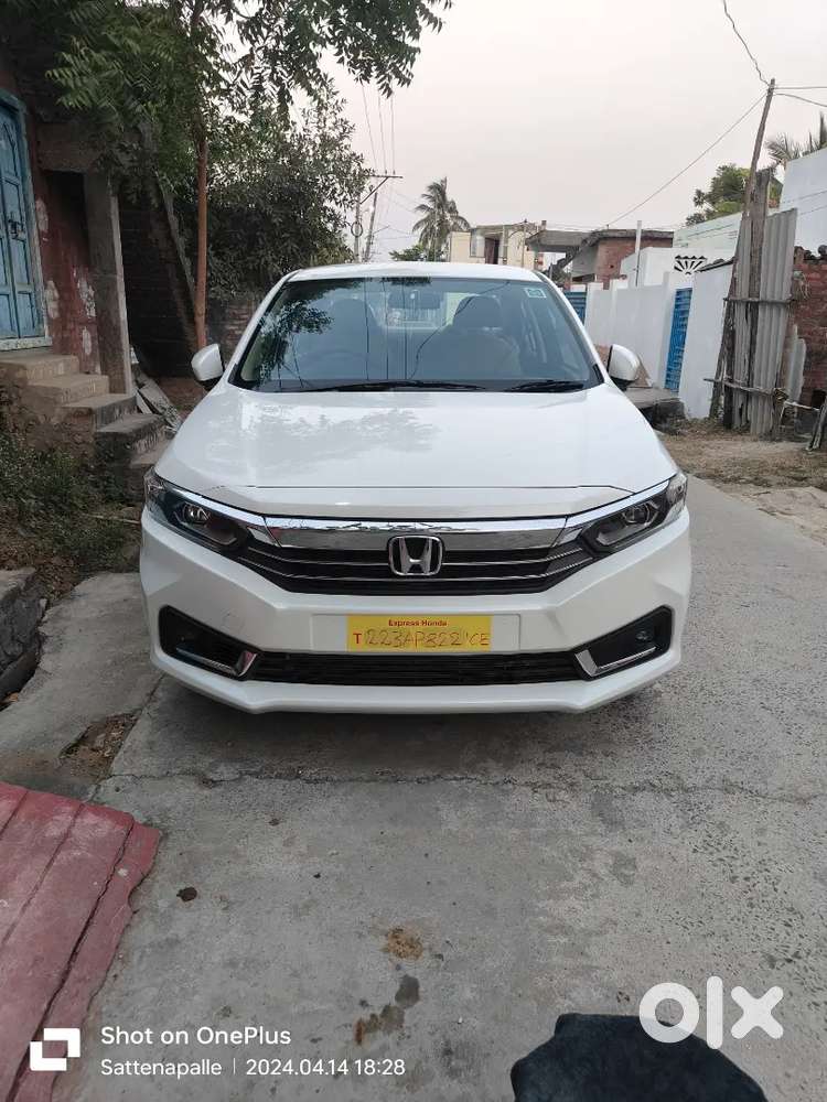 Honda Amaze 2023 Petrol 12000 Km Driven