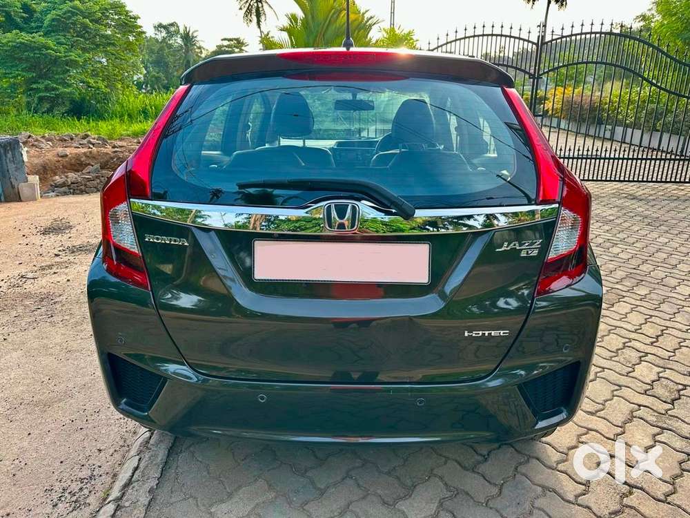 2017 Honda Jazz 1.5 V In Excellent Condition
