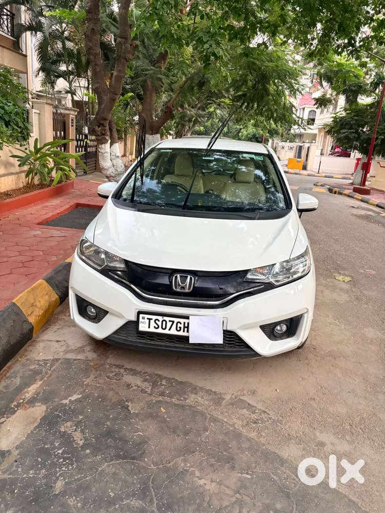 Honda Jazz 2018 Petrol Well Maintained