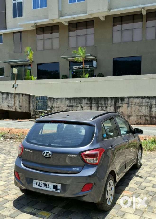 Hyundai Grand I10 Sportz 1.2 Kappa Vtvt, 2015, Petrol