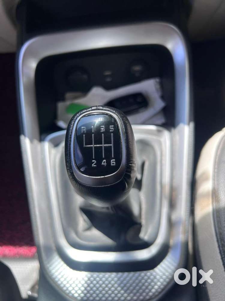 Kia Sonet Petrol 2020 Imt