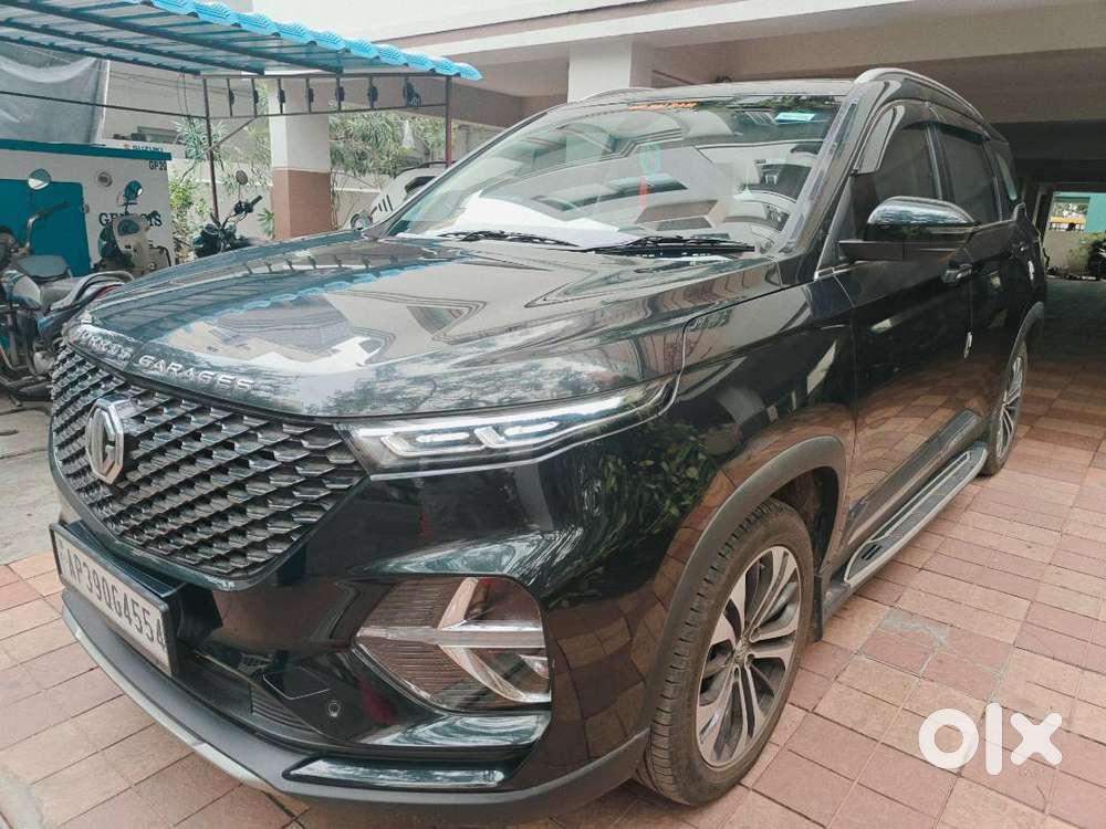 2022 Mg Hector Plus Diesel 6-seater Mt  Only 12,500 Km  1st Owner