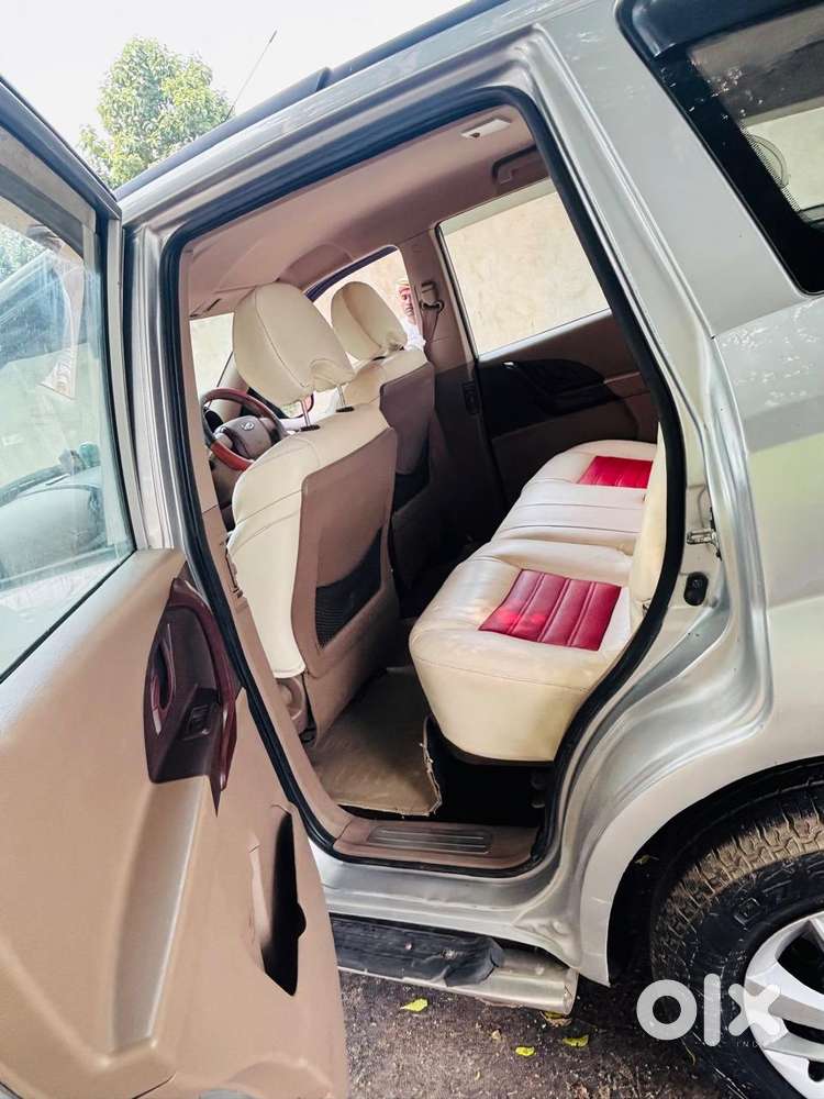 Mahindra Xuv500 W4, 2014, Diesel
