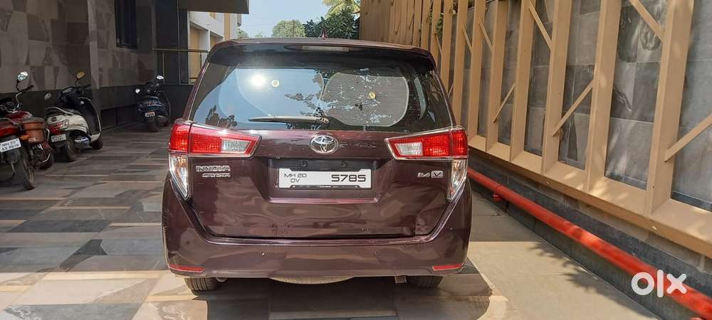 Toyota Innova Crysta 2016 Diesel Manual