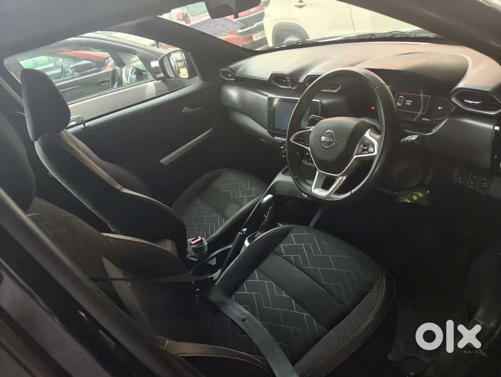 Nissan Magnite 2024 Petrol Well Maintained