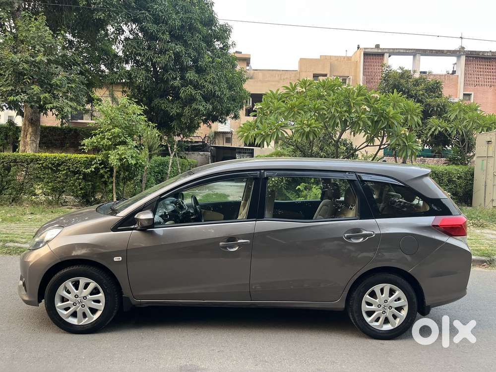 Honda Mobilio 1.5 V I- Dtec Celebration Edition, 2016, Diesel