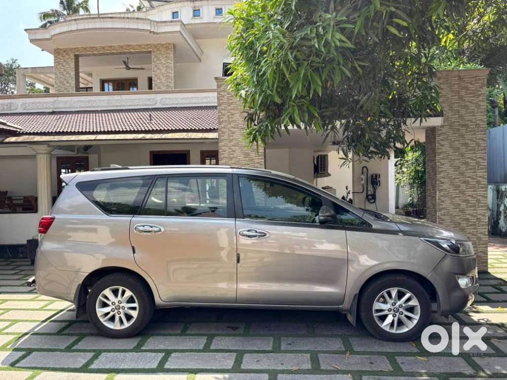 Toyota Innova Crysta 2.4 V, 2019, Diesel