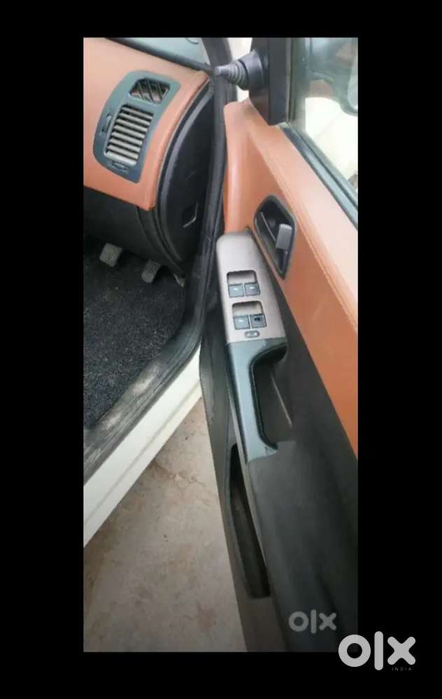 Dekho Ya Dikhao Pahle Chalo Fir Batao