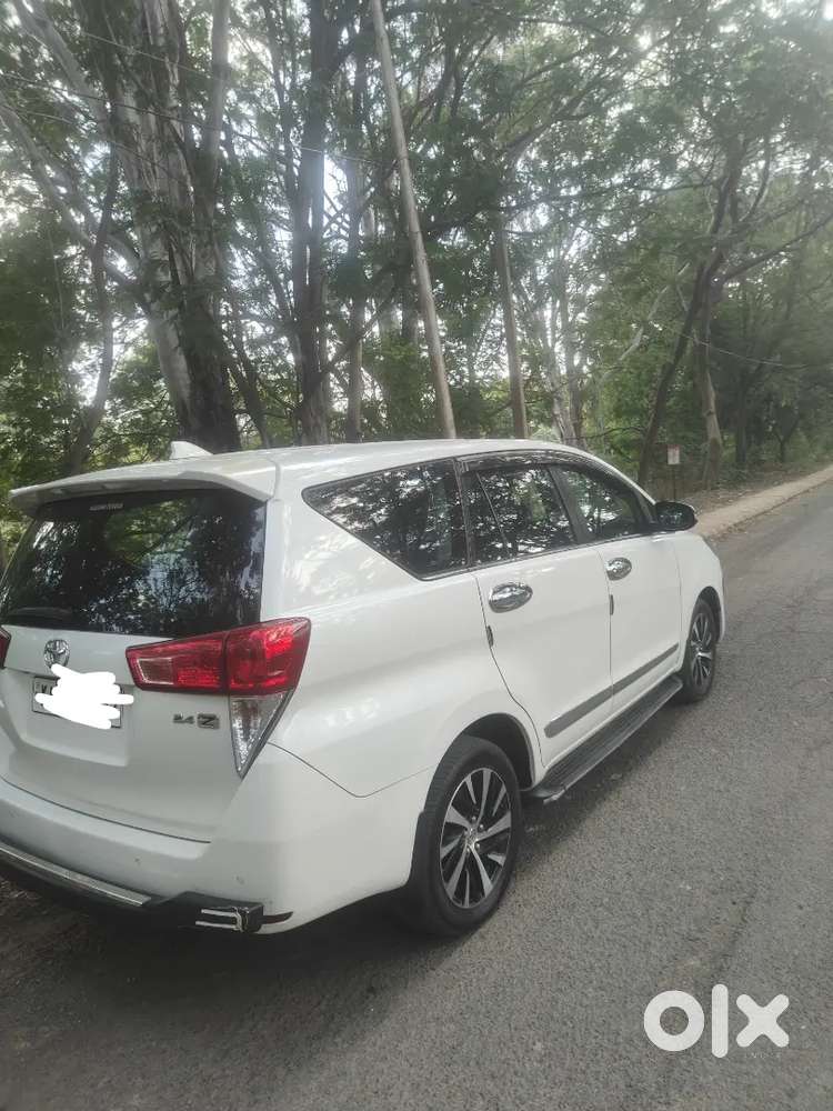 Toyota Innova Crysta 2022 Diesel Manual