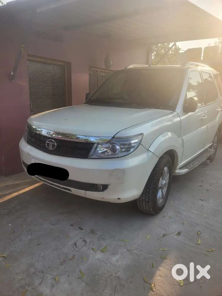 Tata Safari Storme 2016