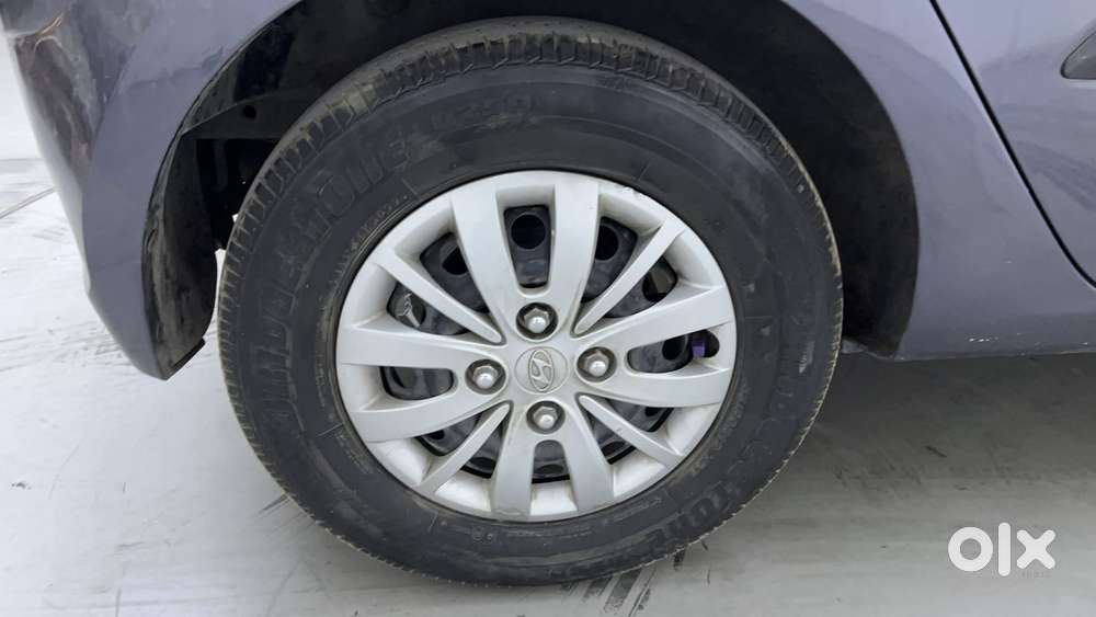 Hyundai I10 Sportz 1.1 Irde2, 2015, Petrol