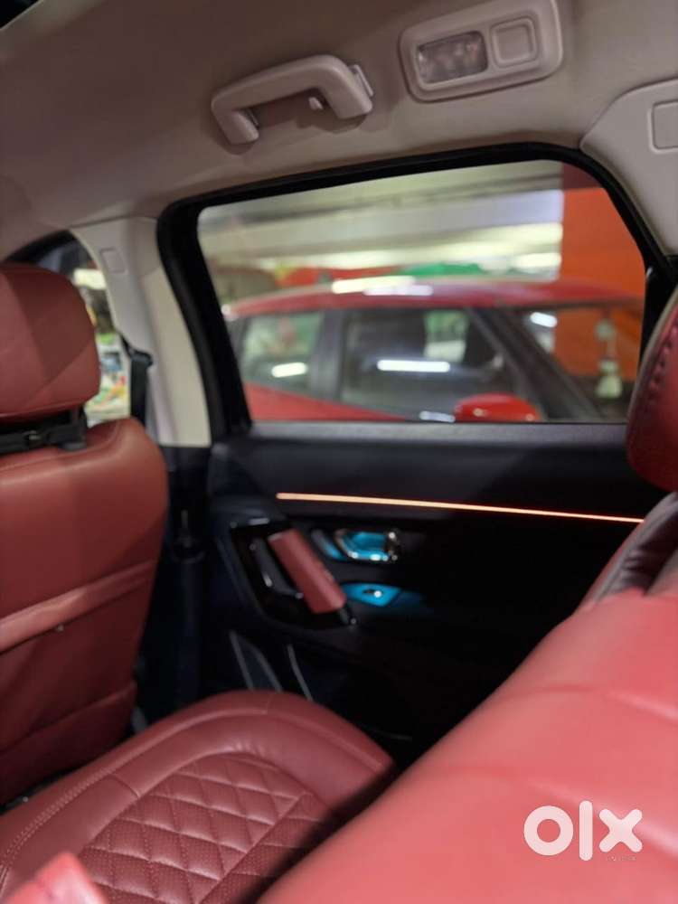 Tata Safari 2.0 Kryotec Xta Plus Dark Edtition, 2023, Diesel