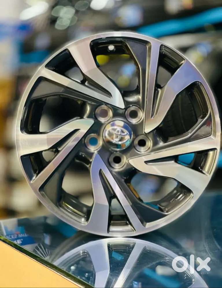 16πinch Innova Crysta Diamond Cut Alloy wheel set of 4 Spare Parts